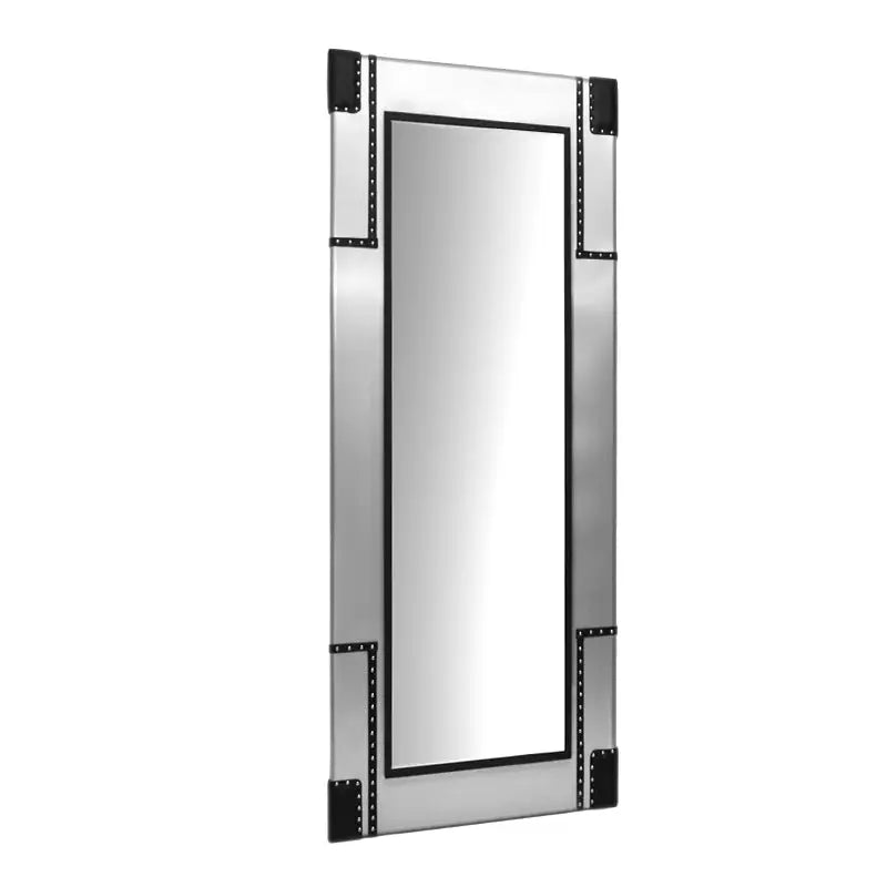 Rectander silberfarbener Spiegel mit schwarzen Akzenten im Gabbiano Friseursalon