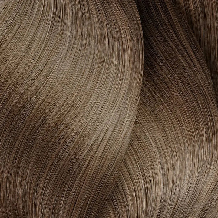 Sanfte hellbraune Haarsträhnen mit LOréal Professionnel Majirel Haarfarbe