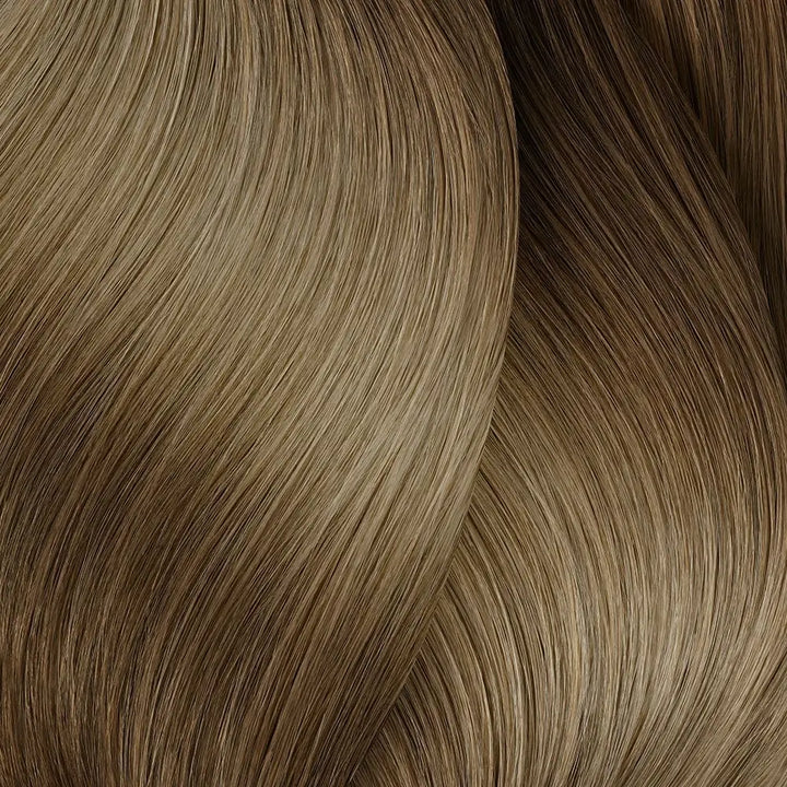 Ash blonde Haarsträhnen mit L’Oréal Professionnel Majirel Haarfarbe
