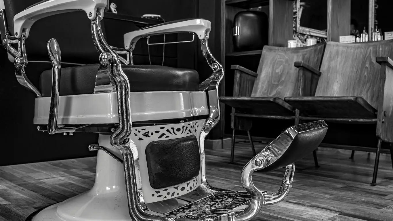 Vintage Friseurstuhl im Barber-Friseur-Sessel Sammlung