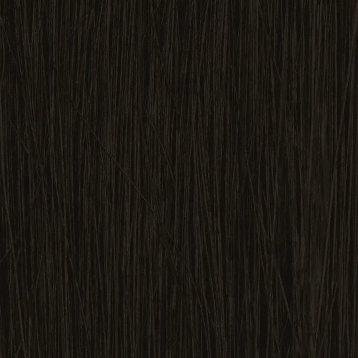 Dunkbraune Haarsträhnen mit Alfaparf Milano Color Wear Farbpflege Produkt