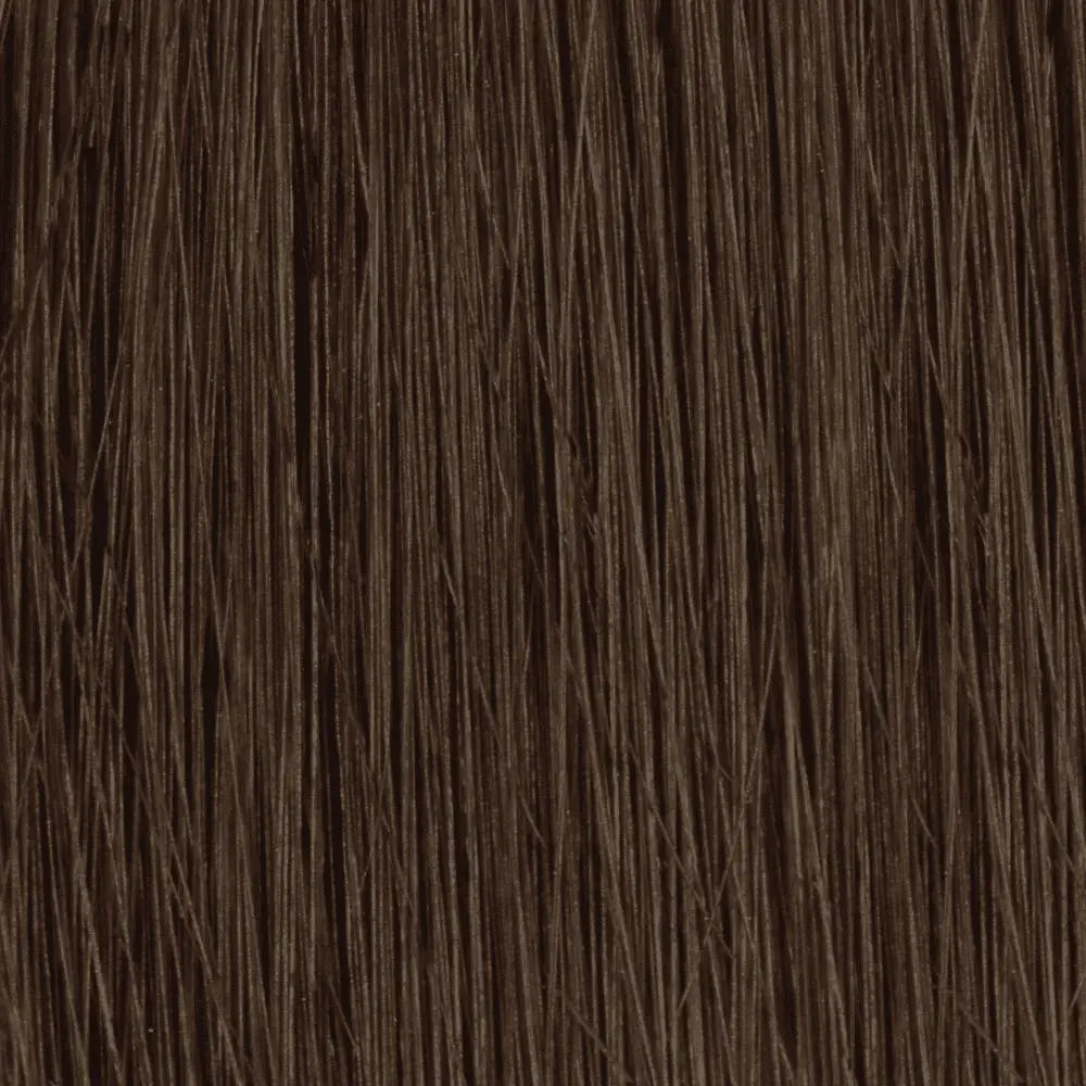 Braune Haarsträhnen mit Alfaparf Milano Color Wear Produkt