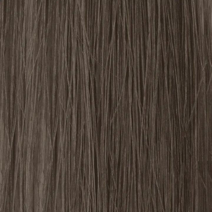 Ash braune Haarsträhnen mit Alfaparf Milano Color Wear Farbpflege