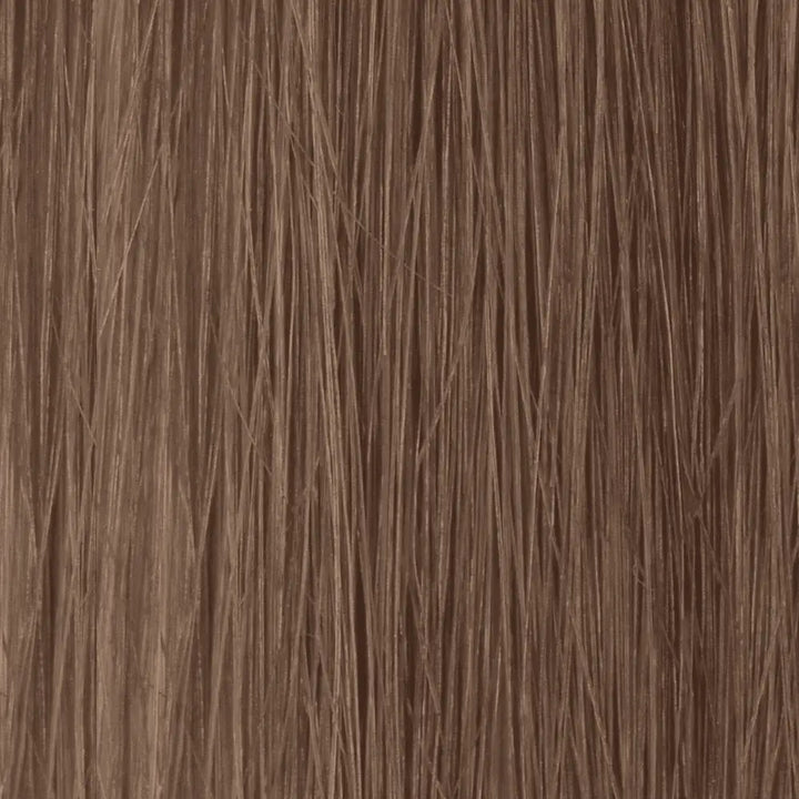 Hellbraune Haarsträhnen mit Alfaparf Milano Color Wear Produkt sichtbar