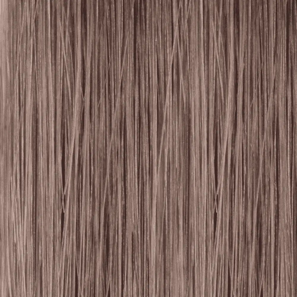 Gerade hellbraune Haarsträhnen mit Alfaparf Milano Color Wear Produkt