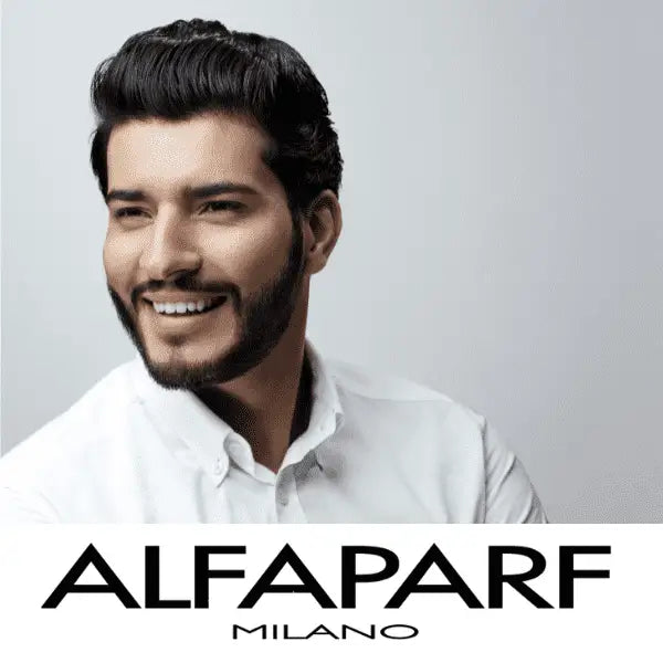 Lächelnder Mann mit gestyltem Haar – Alfaparf Milano Rebalancing Low Shampoo