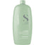 Grüne Flasche des sulfatefreien Shampoos für Schuppen von Alfaparf Milano Semi di Lino