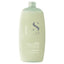 Grüne Shampoo Flasche im Produkt Alfaparf Milano Semi di Lino Scalp Relief