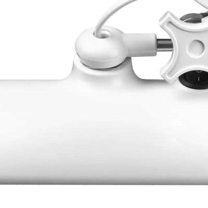 Weiße Lampen-Detail der Elegante Lupenleuchte LED 801-s mit Stativ Standard