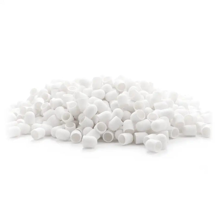 Aufbewahrung von weißen, zylindrischen Kunststoffpellets für Exo Schleifhülse 10mm