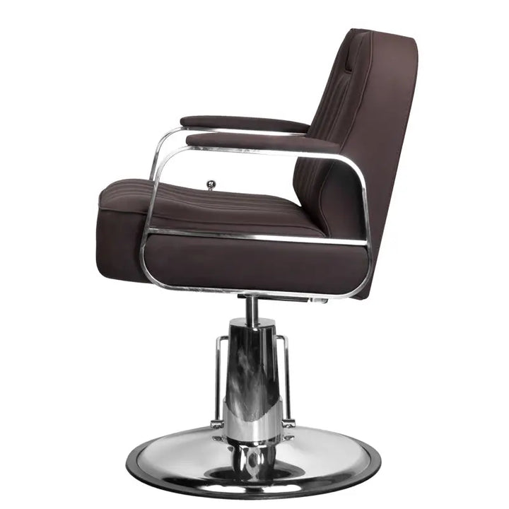 Brauner Barberstuhl Gabbiano Rufo mit Chromakzenten, luxuriös und bequem