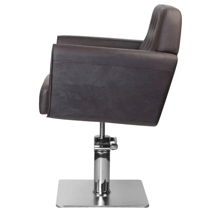 Brauner Ledersalonstuhl Gabbiano Friseurstuhl Hamburg für professionelle Friseursalons