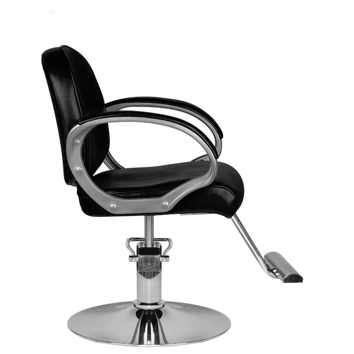 Schwarzer Friseurstuhl Hair System HS00 mit Chromakzenten für Salonstyling