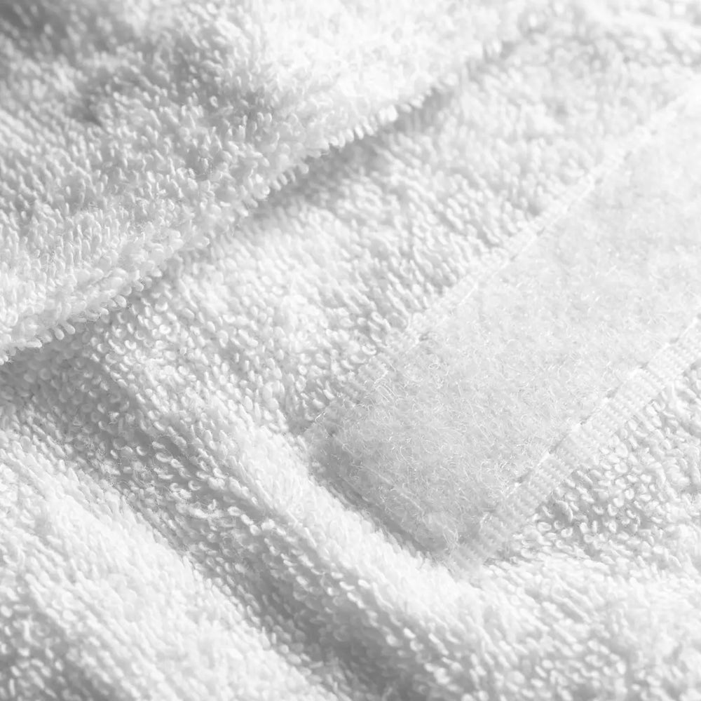 Weiße Frotteekosmetikband mit Klettverschluss für Pflege und Wellness