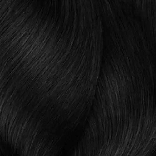 Schwarzes, fließendes Haar mit L Oreal Professionnel Inoa Haarfarbe