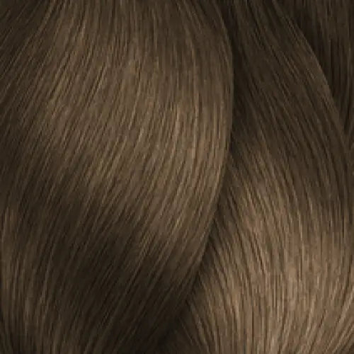 Geflochtenes hellbraunes Haar mit L’Oreal Professionnel Inoa Haarfarbe