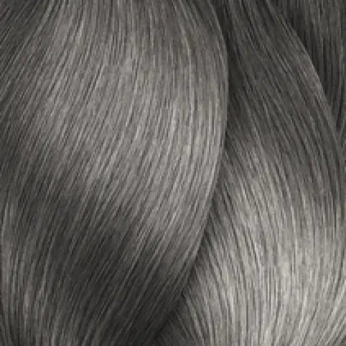 Graue Haarsträhnen mit L Oreal Professionnel Inoa Haarfarbe