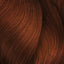 Auburnfarbenes, fließendes Haar mit L’Oréal Professionnel Majirel Haarfarbe Produktion