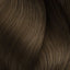Haare mit glatter, dunkelbrauner Farbe von L’Oréal Professionnel Majirel Haarfarbe