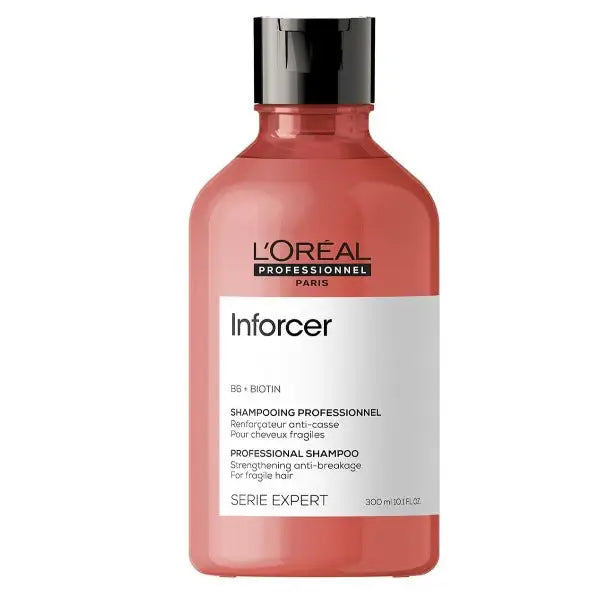 L’Oréal Professionnel Serie Expert Inforcer Shampoo Flasche auf weißem Hintergrund