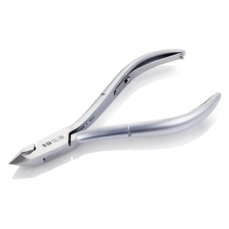 Silberfarbene Nagelhautschneider Nghia Export Nagelhautzange N-04 mit vollem Kiefer