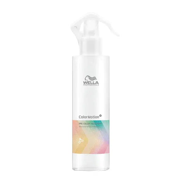 Weiße Sprühflasche mit Haarpflegeprodukt WELLA Color Motion Pre-Color Treatment