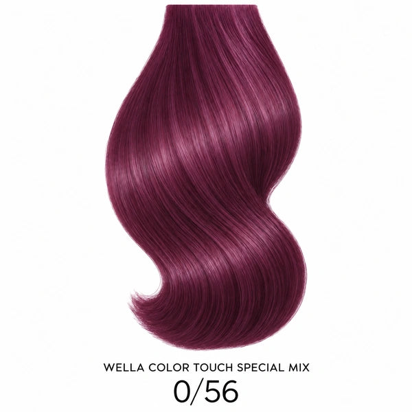 Wella Color Touch Special Mix 0/56 – Haarfarbmuster auf weißem Hintergrund