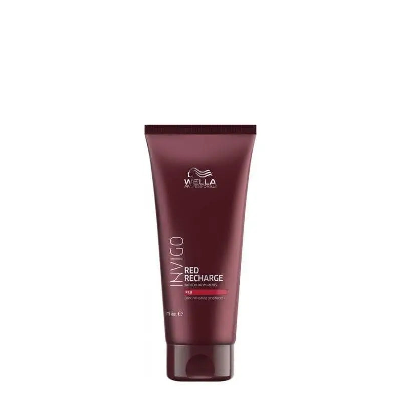 Rotfärbender Wella Invigo Color Red Conditioner für Auffrischung der Haarfarbe