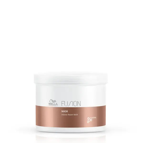 Weißer Behälter für Haarmaske bei Wella Professionals Fusion Intense Repair Mask