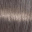 Silberne strähnen Haare mit Wella Shinefinity Zero Lift Glaze Produkt sichtbar